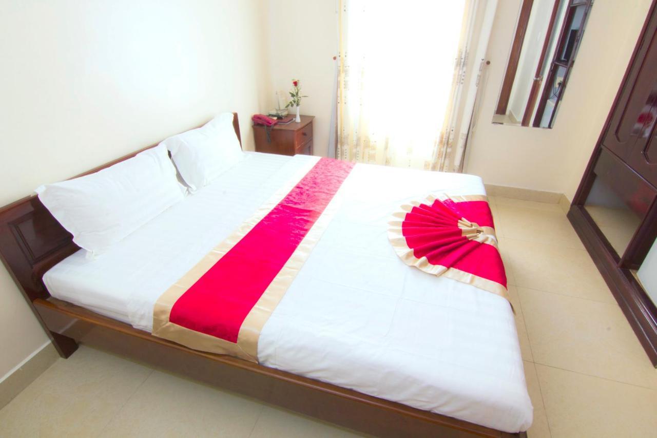 Nam Viet Hotel Vung Tau Buitenkant foto