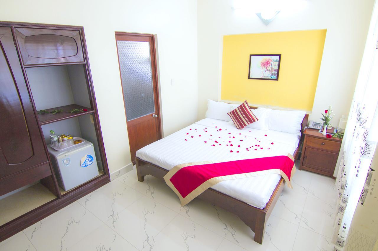 Nam Viet Hotel Vung Tau Buitenkant foto