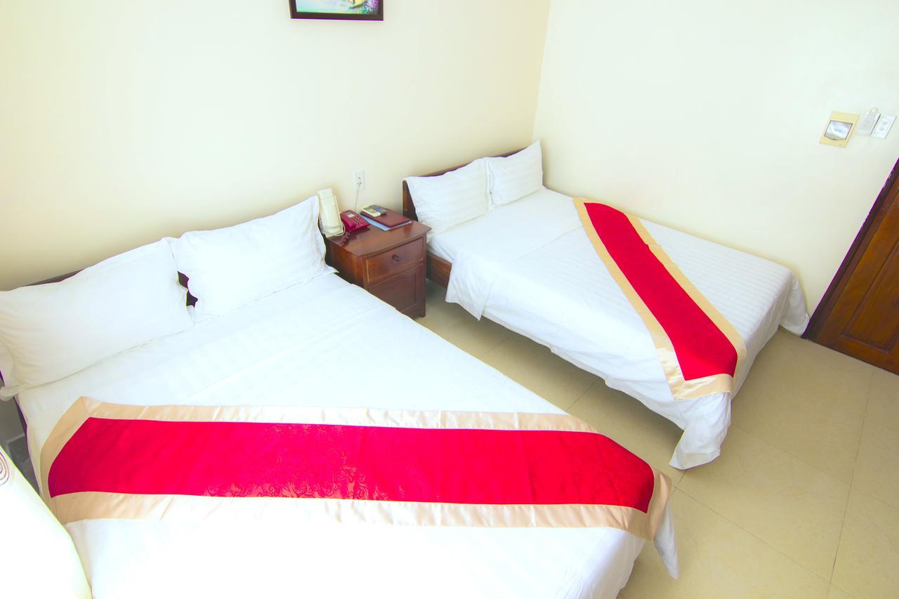 Nam Viet Hotel Vung Tau Buitenkant foto